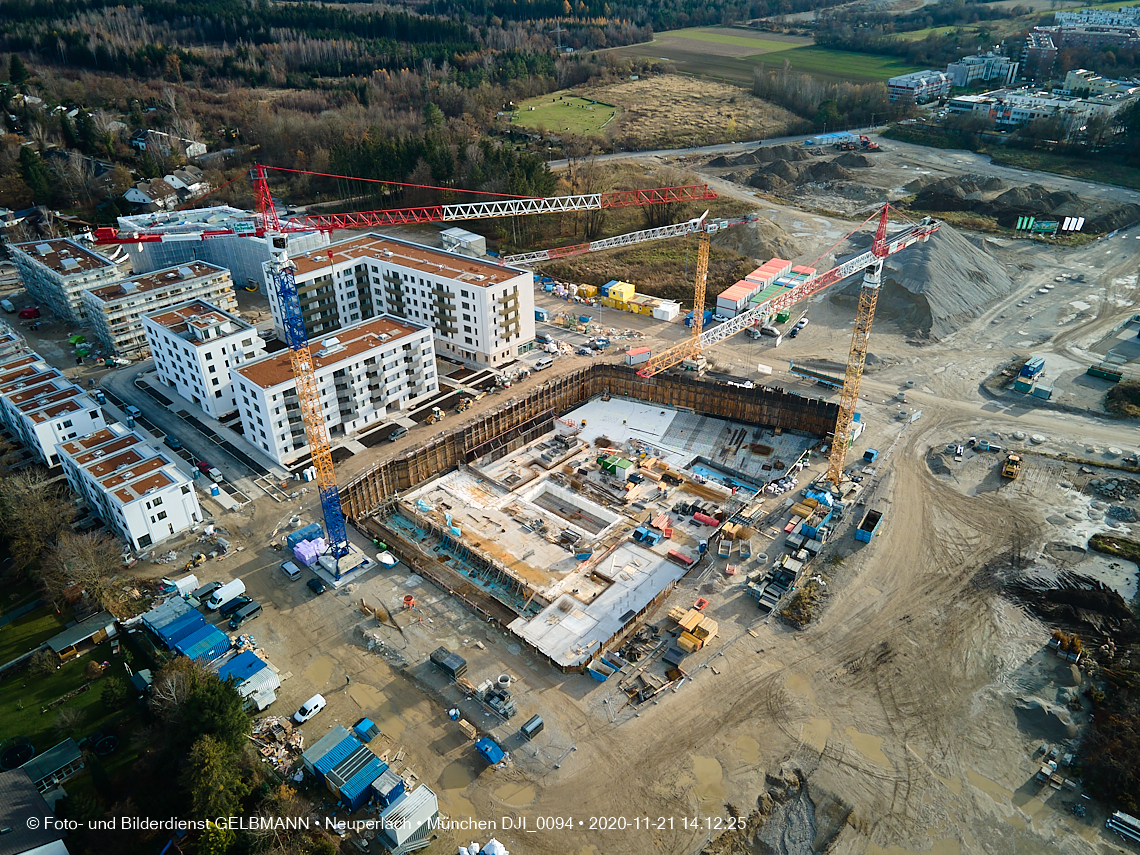 Neue Weg- und Straßenfuehrung an der Baustelle Aleixsquartier in Neuperlach