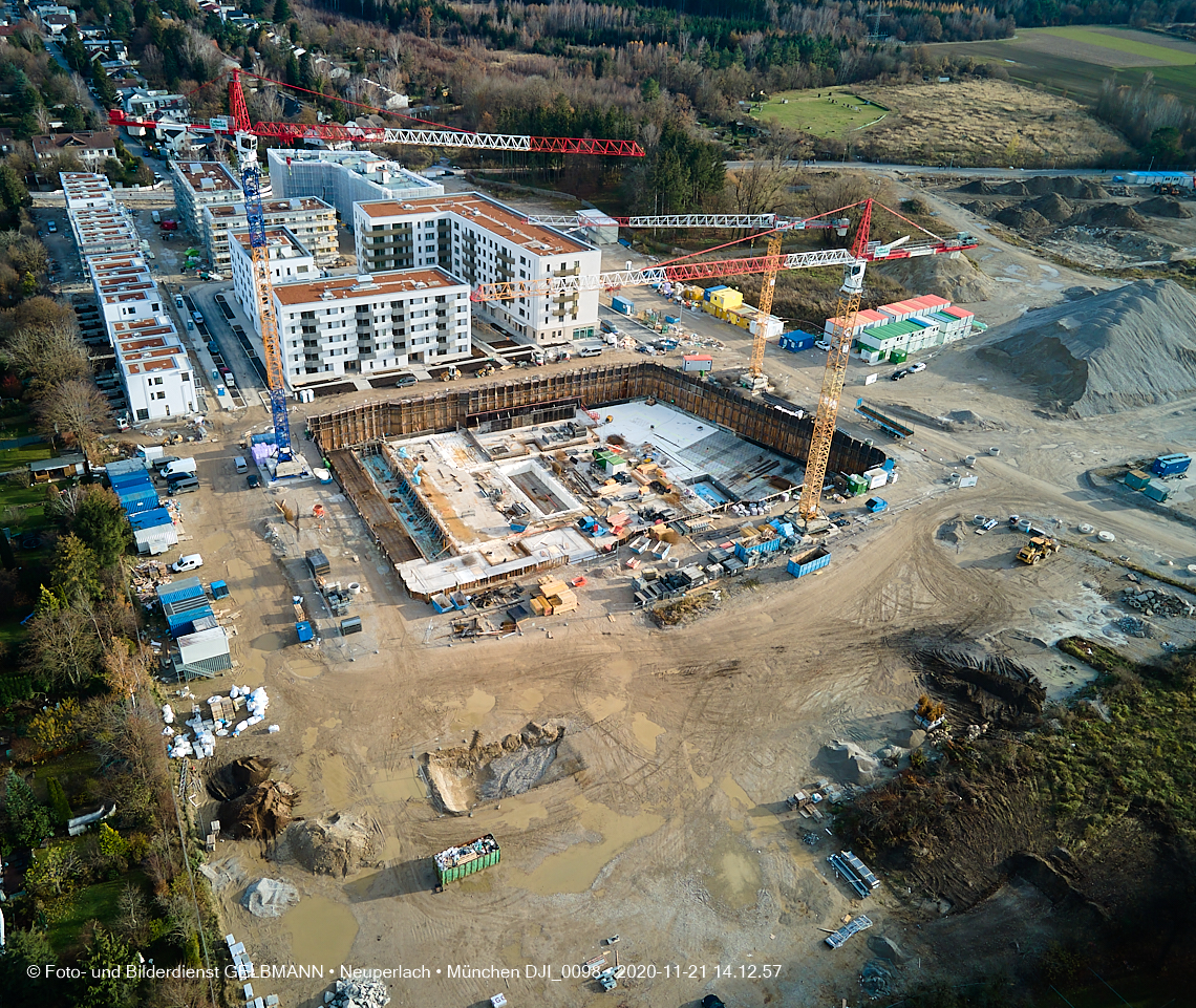 Neue Weg- und Straßenfuehrung an der Baustelle Aleixsquartier in Neuperlach
